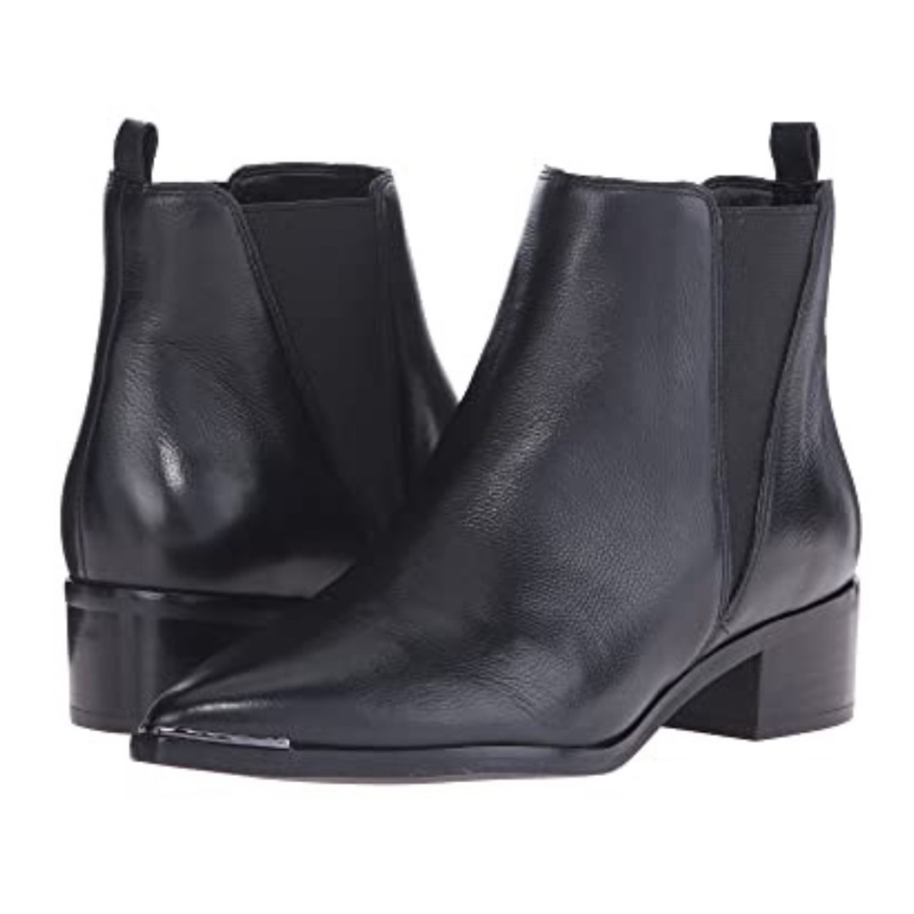 Marc Fisher Yale Chelsea Pointed Toe Boots Size 9